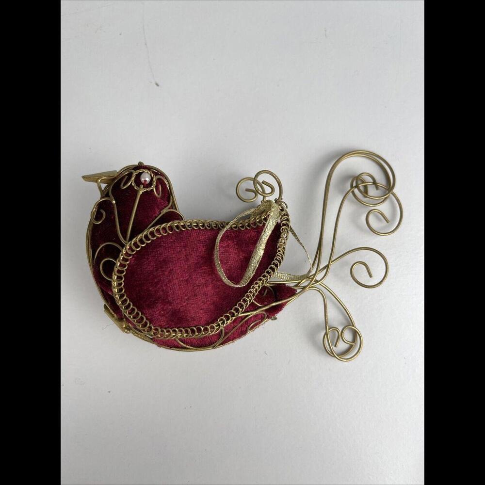 Vintage Decorative Bird Figurine - Elegant Velvet & Gold Wire Art